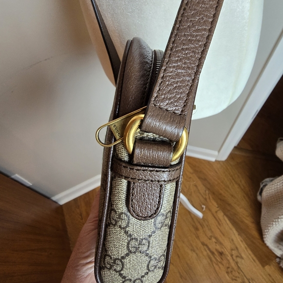 Gucci Ophidia GG Supreme Crossbody Handbag - Picture 5 of 12